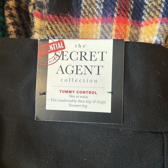 NWT The Secret Agent collection pants 24 women’s - Picture 9 of 10
